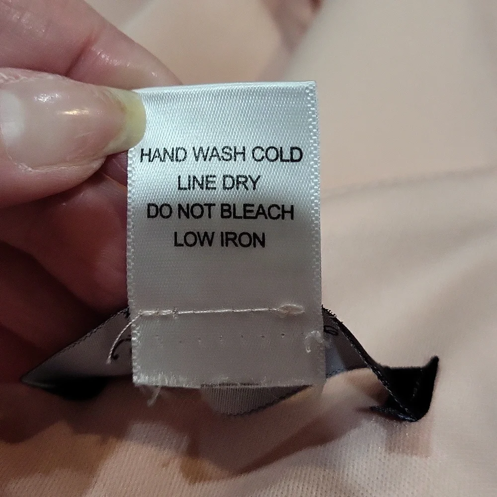 Anna Grace Dress 🩷 - Picture 11 of 11